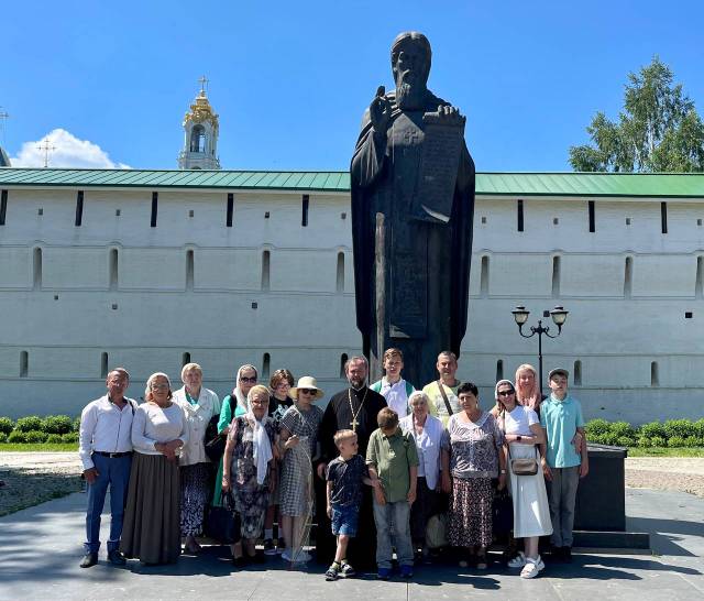 Паломничество в Лавру прихожан Покровского храма п. Черкизово