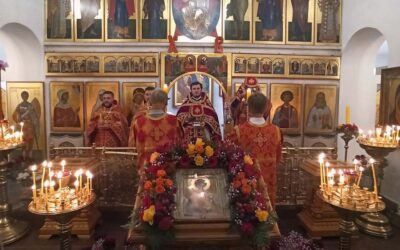 Благочинный церквей Пушкинского округа возглавил престольный праздник в храме при ЦРБ в г. Пушкино